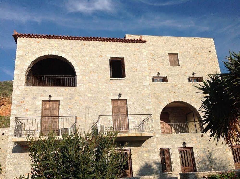 Las - Giannakakoy Traditional Stone Houses Néon Oítilon Dış mekan fotoğraf