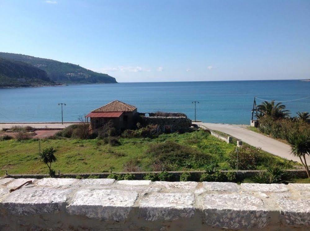 Las - Giannakakoy Traditional Stone Houses Néon Oítilon Dış mekan fotoğraf